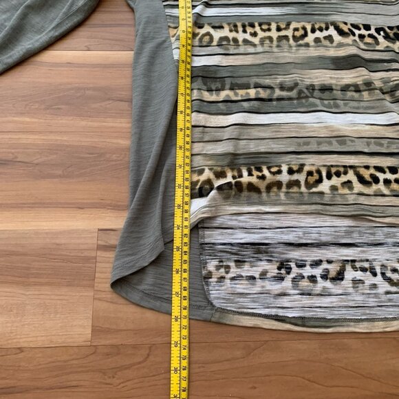 Chico's Top 1 Women's Size 8 Olive Animal Print Leopard Striped 3/4 Sleeve Boho - Picture 4 of 12